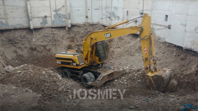 EXCAVACIÓN DE TERRENO PARA SÓTANOS ZANJAS PISCINAS ETC 